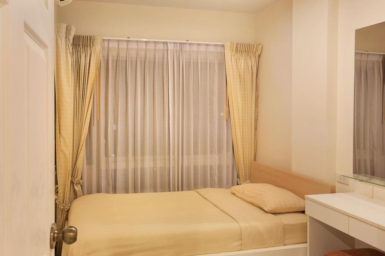 C-House & Residence Hotel Amata City Pluak Daeng Exteriör bild