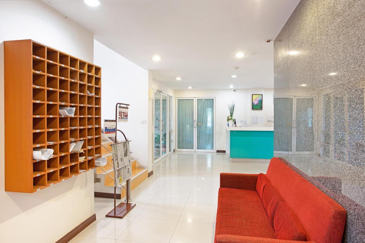 C-House & Residence Hotel Amata City Pluak Daeng Exteriör bild